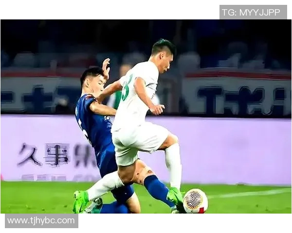 2018年上海申花与北京国安激战回顾及精彩瞬间分析