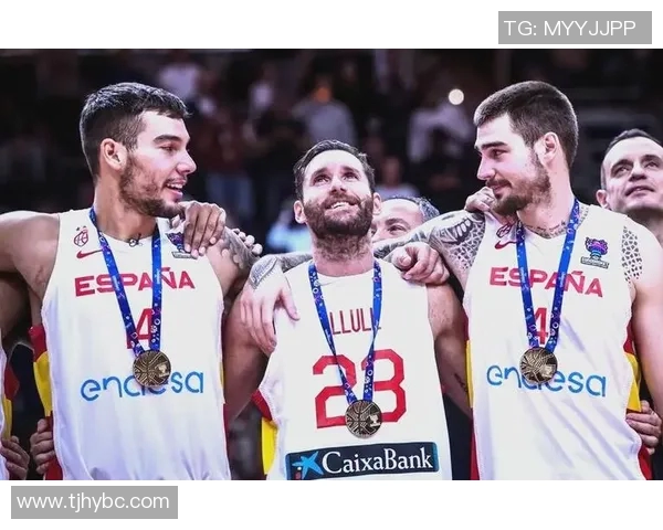 NBA篮球明星如何通过尊重教练提升团队凝聚力与比赛表现 NBA篮球明星如何通过尊重教练提升团队凝聚力与比赛表现